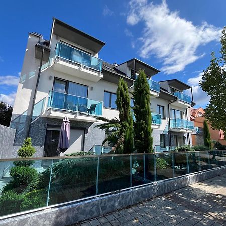 Berill Crystal Apartman Sárvár Eksteriør bilde